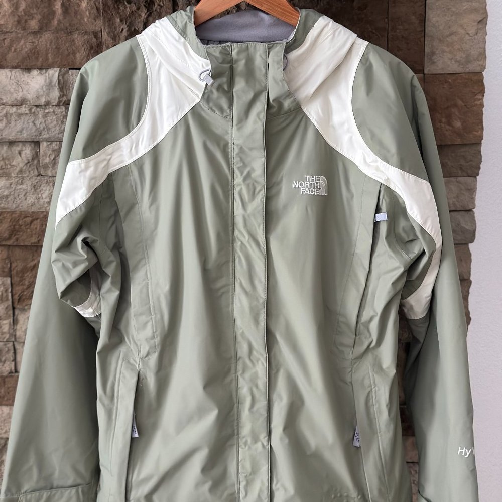 Womens Medium The North Face HyVent Weatherproof Ski Snow Outer Shell Coat